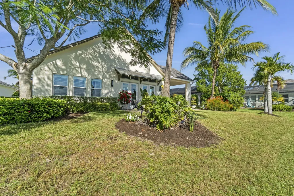 14714 Leeward Drive Naples FL 34114