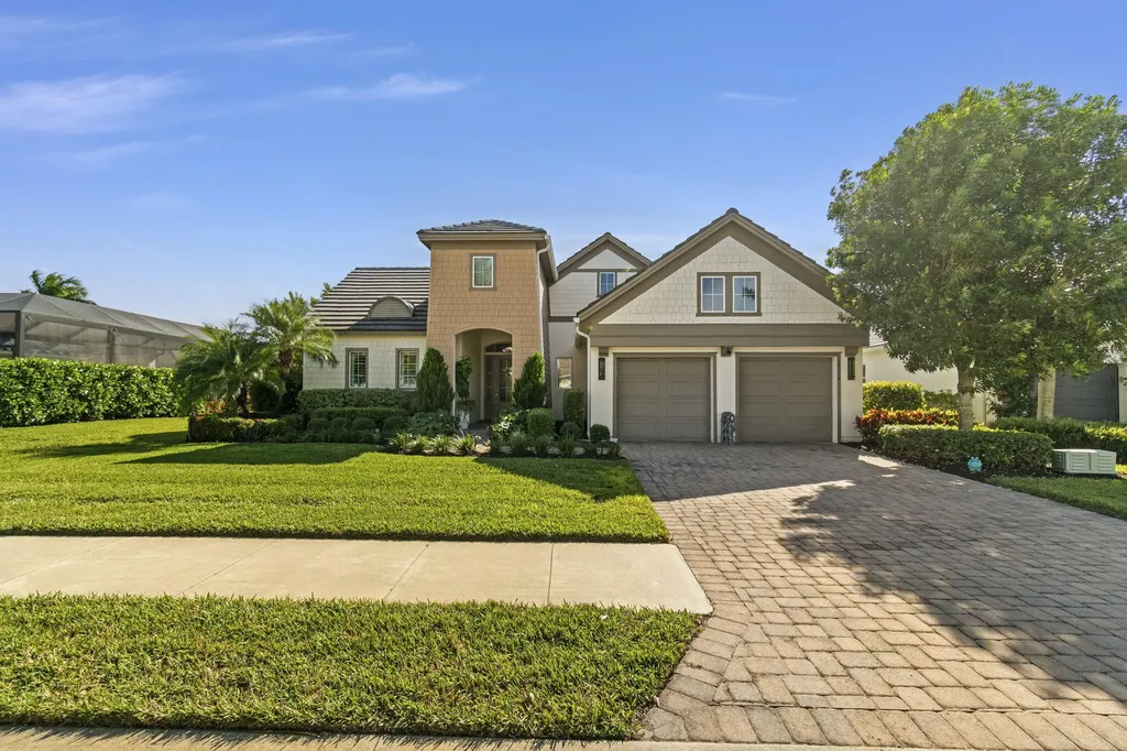 14714 Leeward Drive Naples FL 34114
