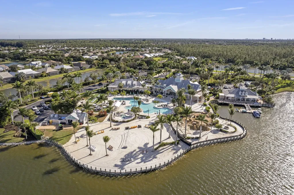 14714 Leeward Drive Naples FL 34114