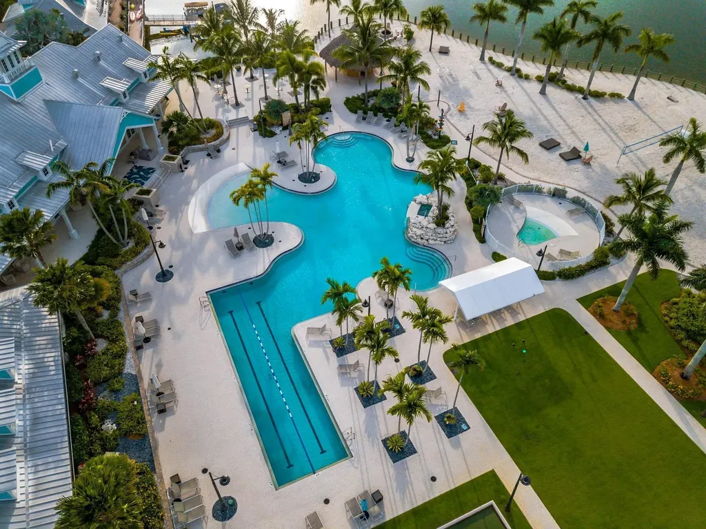 14714 Leeward Drive Naples FL 34114