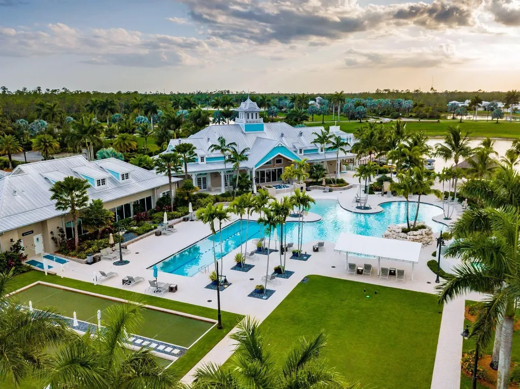 14714 Leeward Drive Naples FL 34114