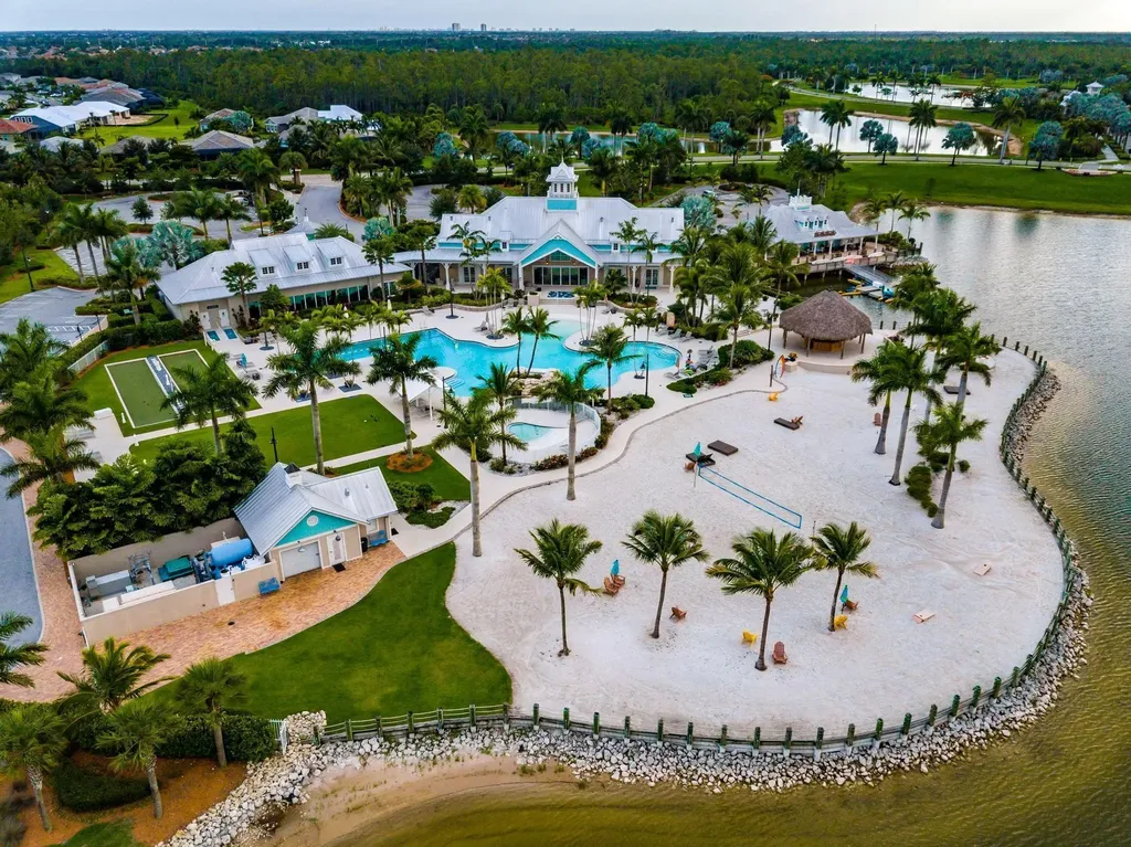 14714 Leeward Drive Naples FL 34114