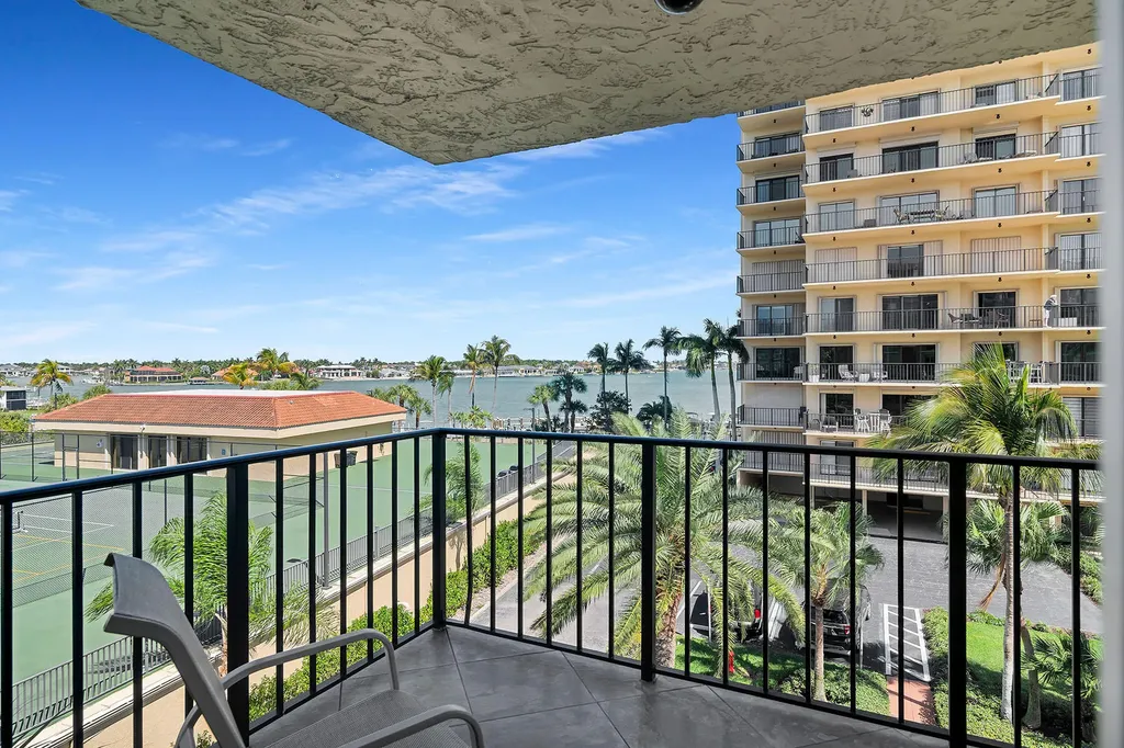 1090 S Collier Marco Island FL 34145