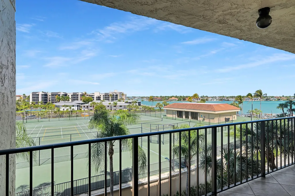 1090 S Collier Marco Island FL 34145