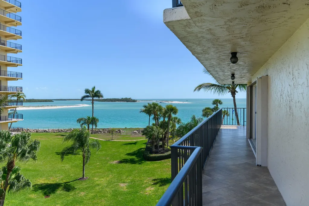 1090 S Collier Marco Island FL 34145