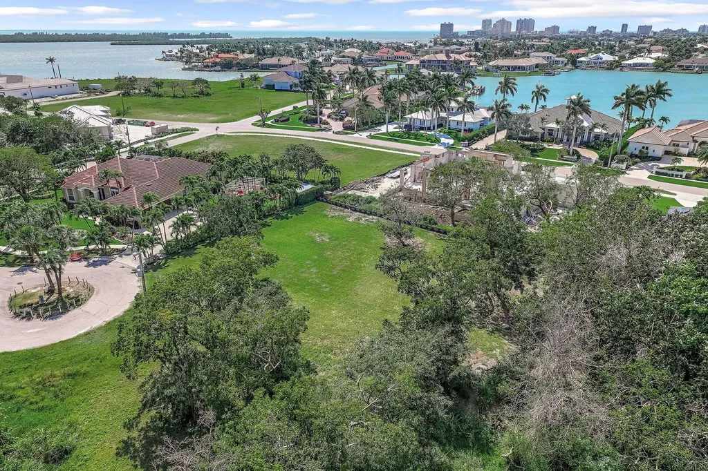 965 Leo Court Marco Island FL 34145