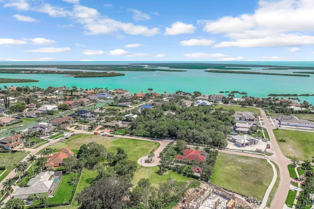 965 Leo Court Marco Island FL 34145