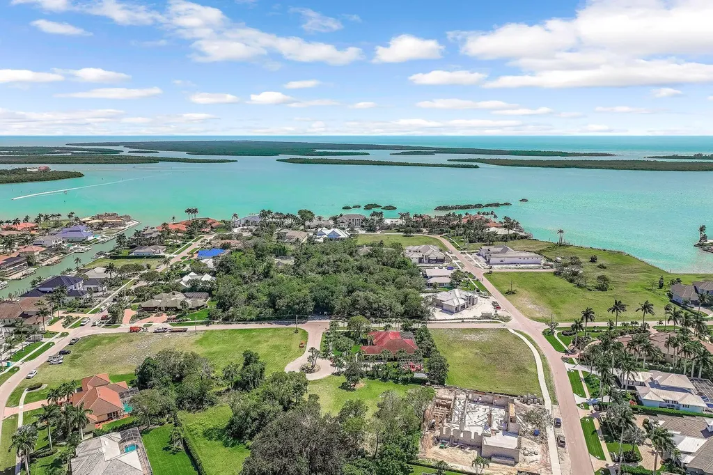 965 Leo Court Marco Island FL 34145