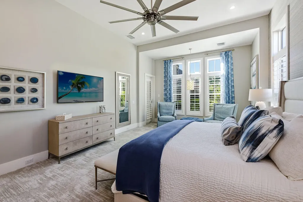 3244 Tavolara Lane Naples FL 34114