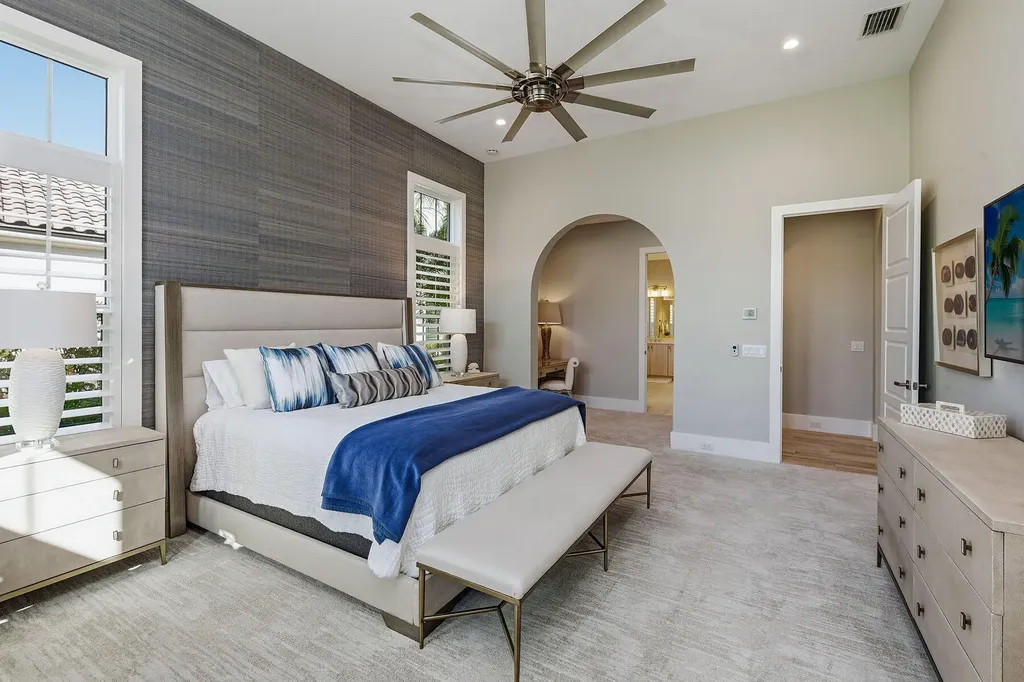 3244 Tavolara Lane Naples FL 34114