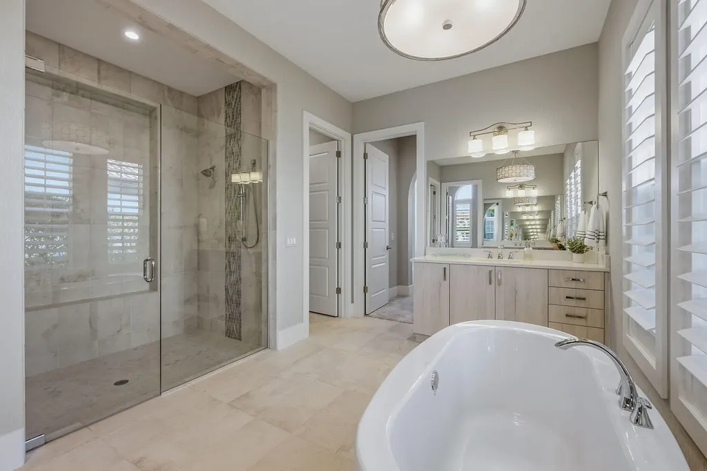 3244 Tavolara Lane Naples FL 34114