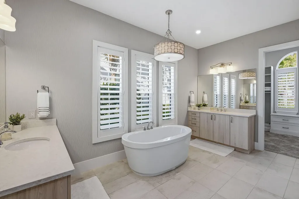 3244 Tavolara Lane Naples FL 34114