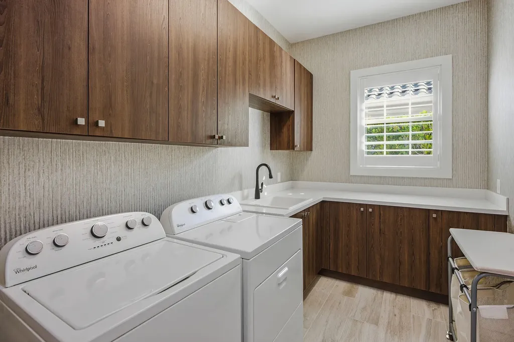 3244 Tavolara Lane Naples FL 34114