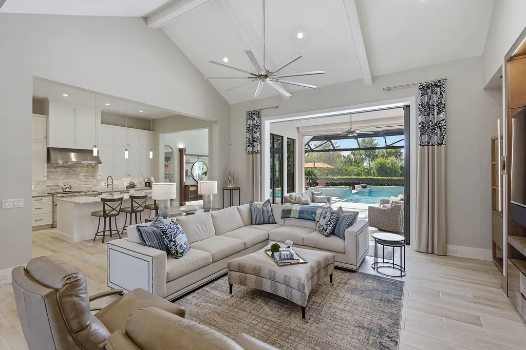 3244 Tavolara Lane Naples FL 34114