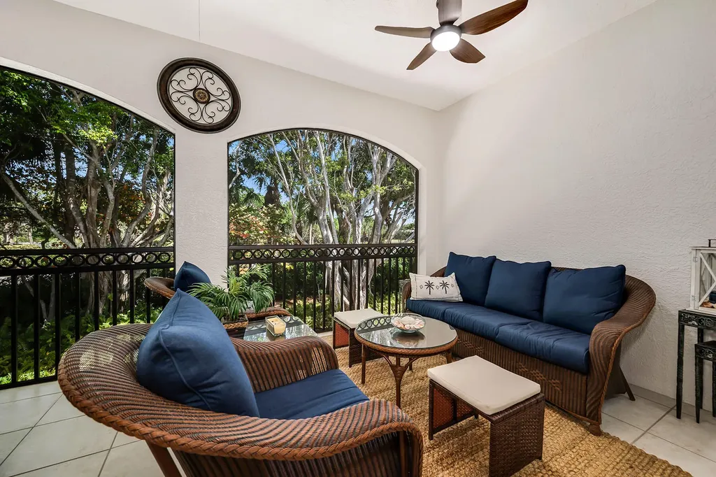 3945 Deer Crossing Court Naples FL 34114