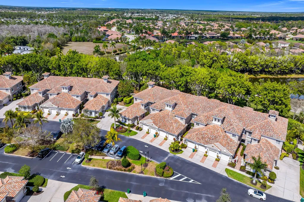 3945 Deer Crossing Court Naples FL 34114