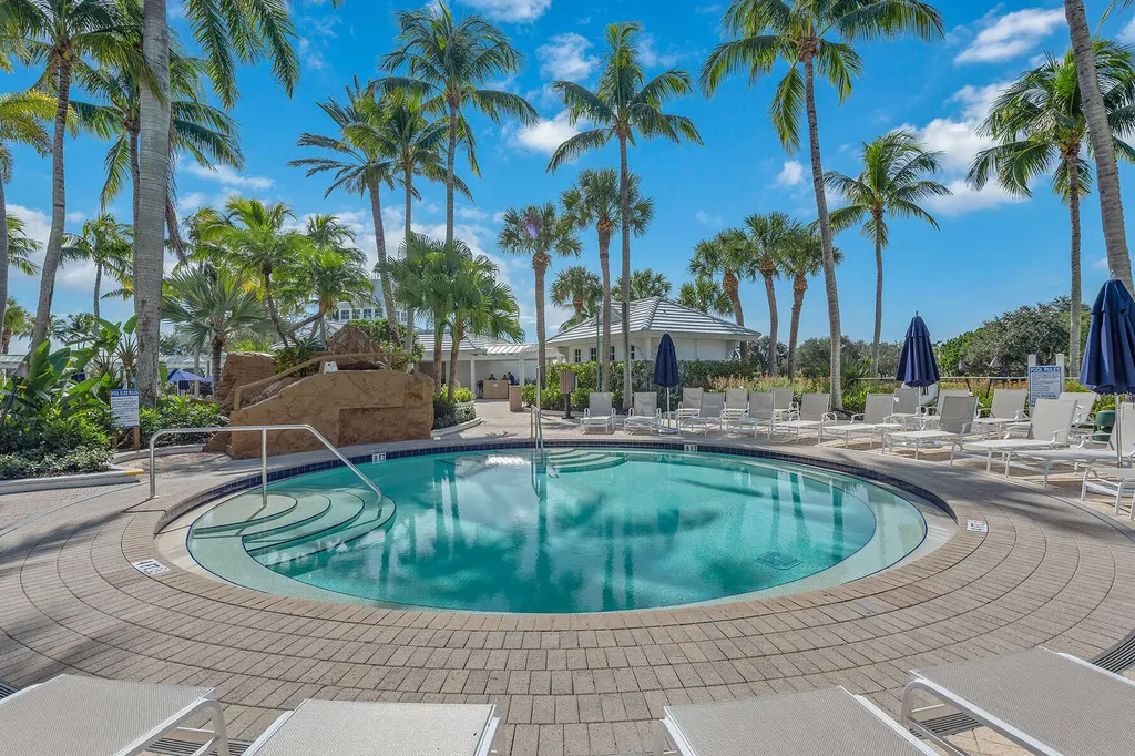 3945 Deer Crossing Court Naples FL 34114