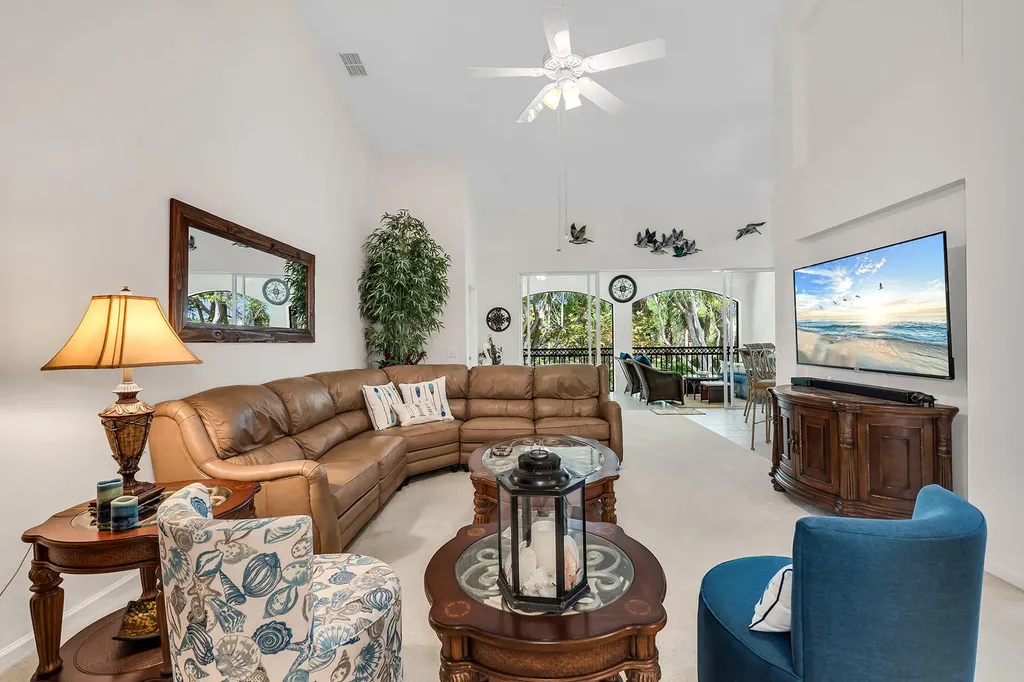 3945 Deer Crossing Court Naples FL 34114