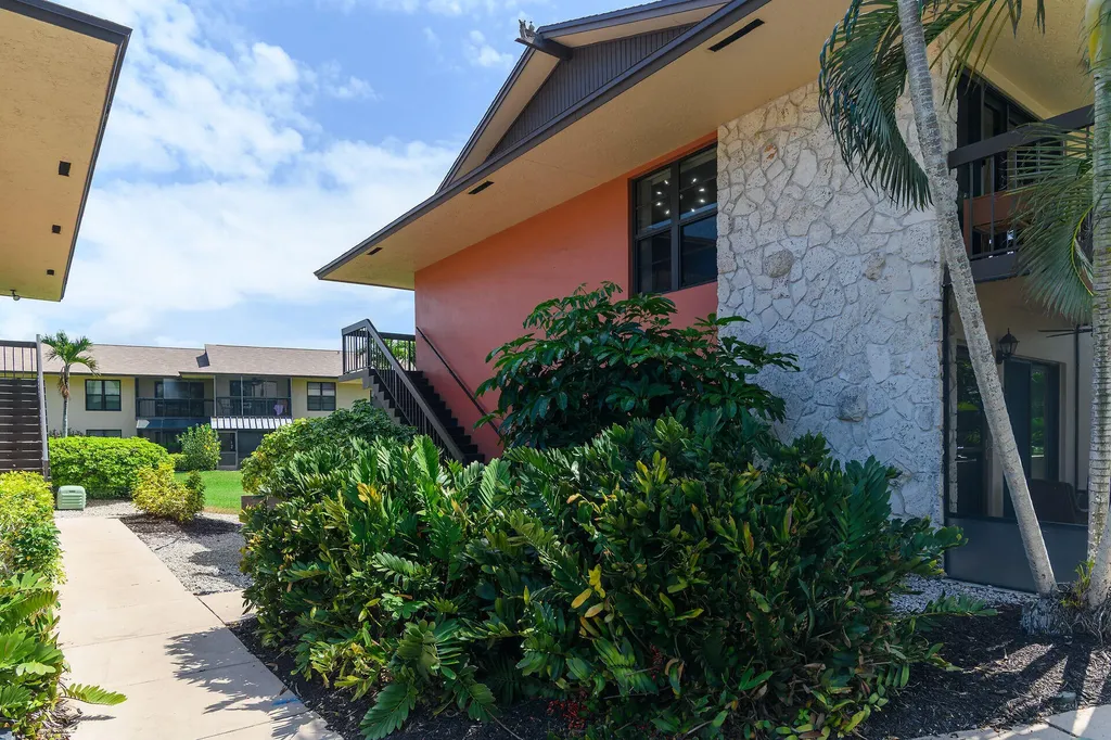 225 S Collier Marco Island FL 34145