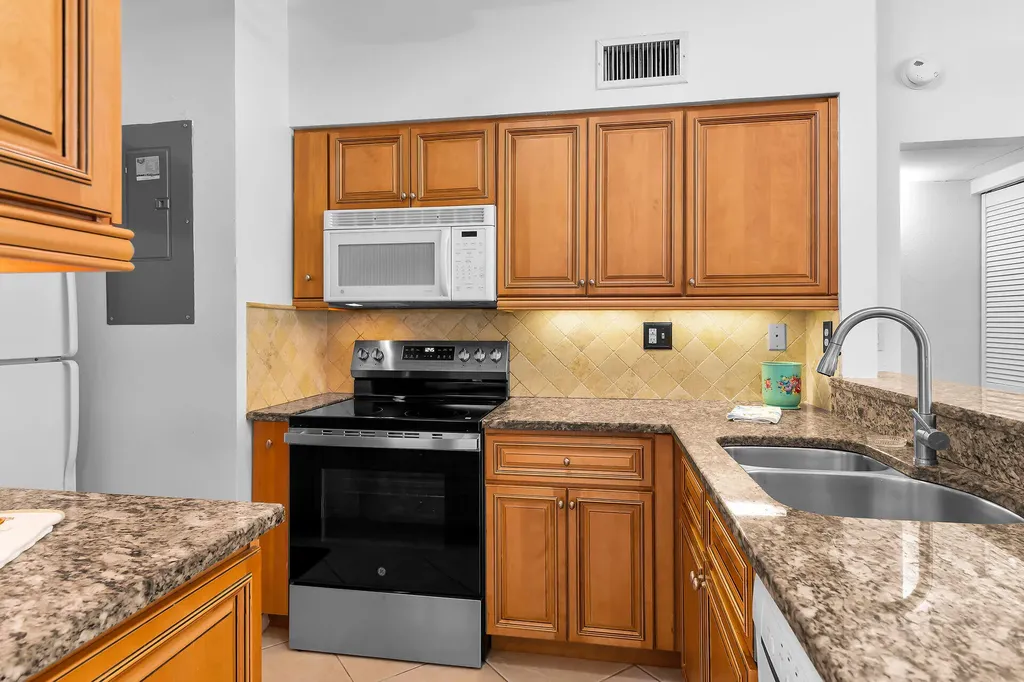 225 S Collier Marco Island FL 34145