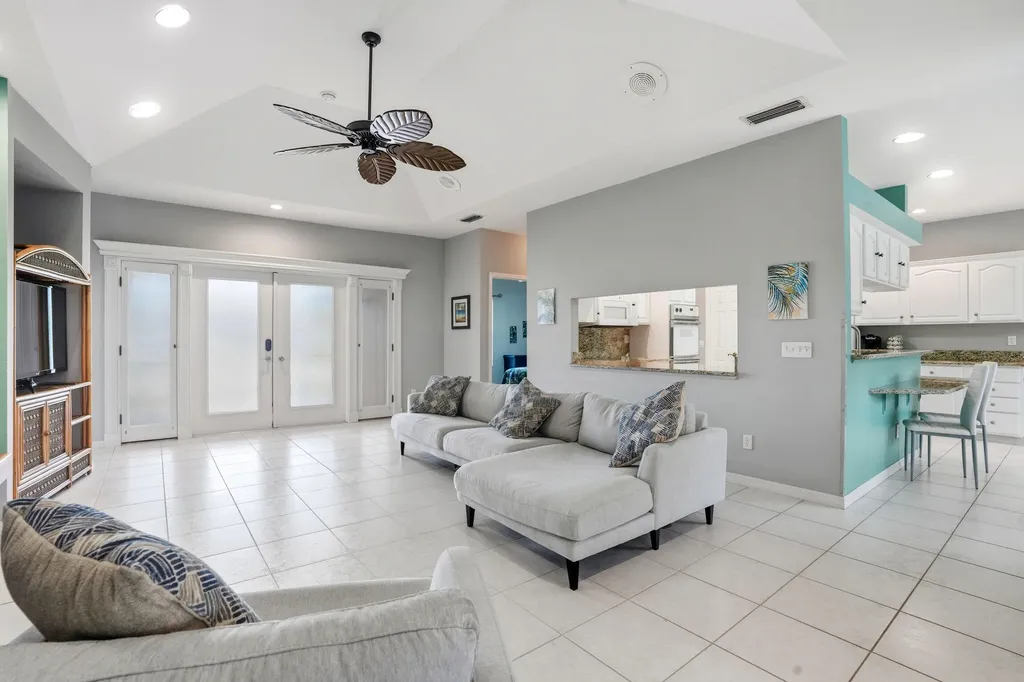 381 Worthington Street Marco Island FL 34145