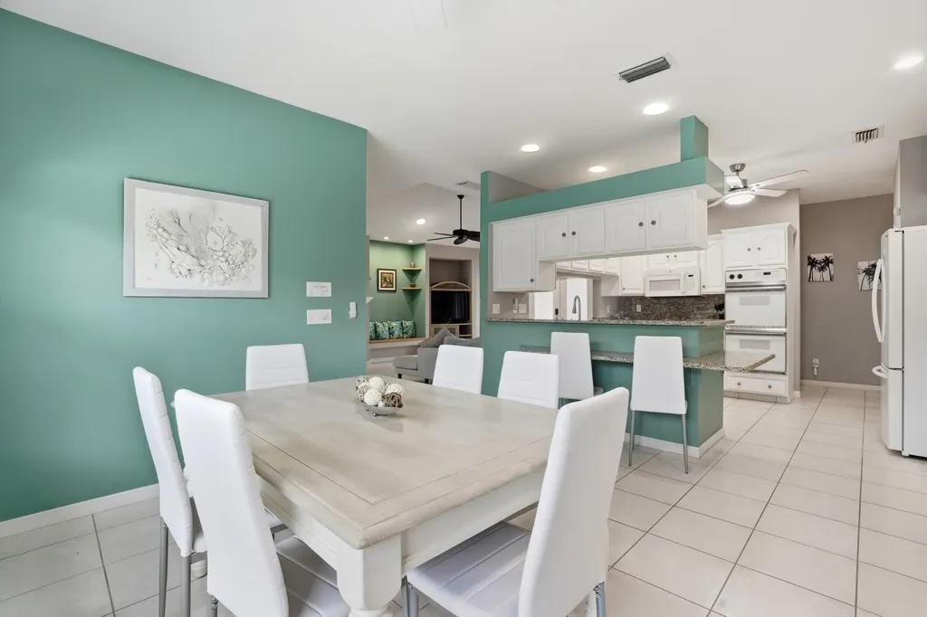 381 Worthington Street Marco Island FL 34145