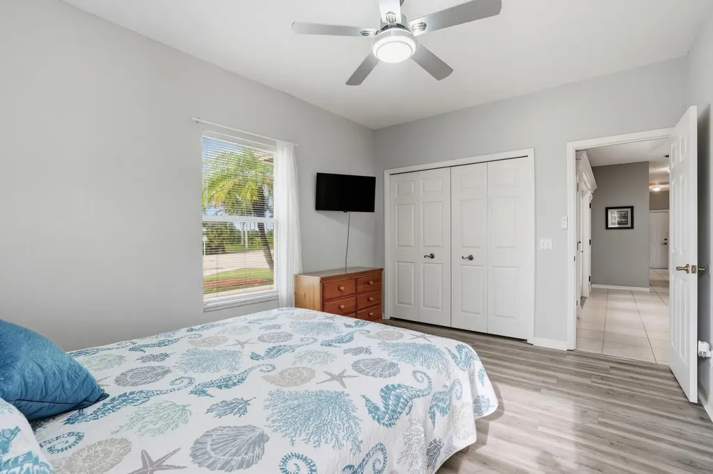 381 Worthington Street Marco Island FL 34145