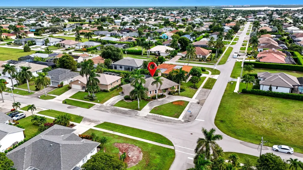 381 Worthington Street Marco Island FL 34145