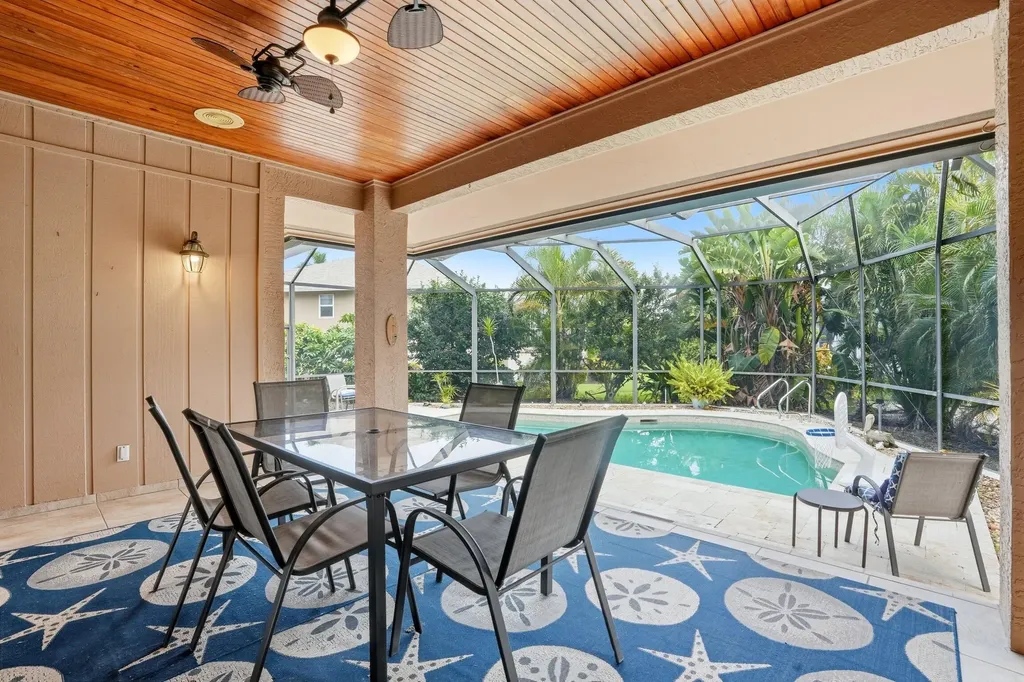 381 Worthington Street Marco Island FL 34145