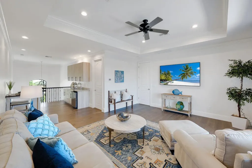 450 Pepperwood Court Marco Island FL 34145
