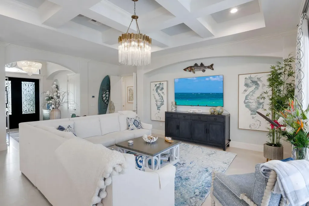 450 Pepperwood Court Marco Island FL 34145