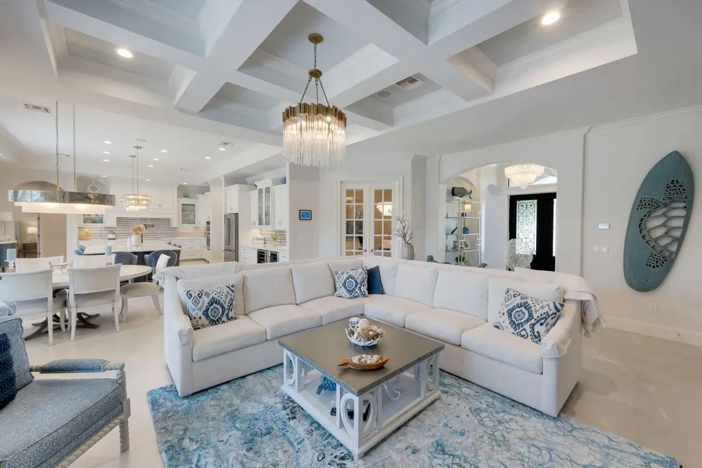 450 Pepperwood Court Marco Island FL 34145
