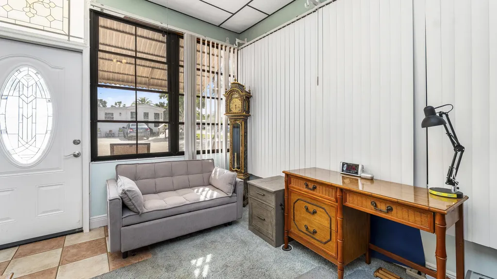 186 Panther Pass Circle Naples FL 34114