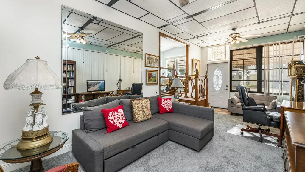 186 Panther Pass Circle Naples FL 34114