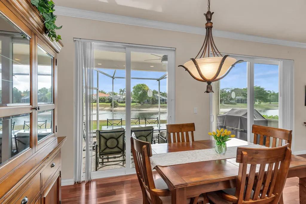 7859 Berkshire Pines Drive Naples FL 34104