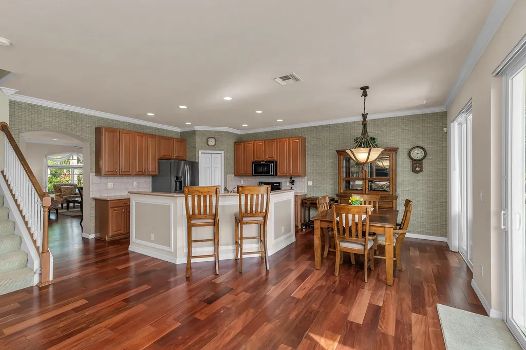 7859 Berkshire Pines Drive Naples FL 34104