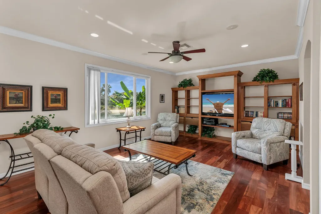 7859 Berkshire Pines Drive Naples FL 34104