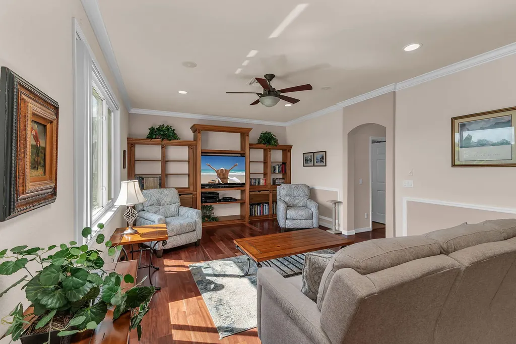 7859 Berkshire Pines Drive Naples FL 34104