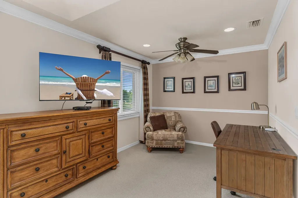 7859 Berkshire Pines Drive Naples FL 34104