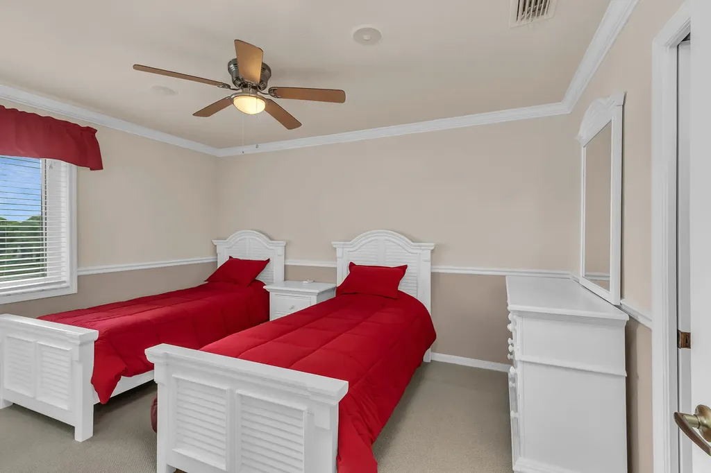 7859 Berkshire Pines Drive Naples FL 34104