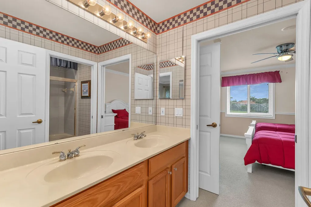 7859 Berkshire Pines Drive Naples FL 34104