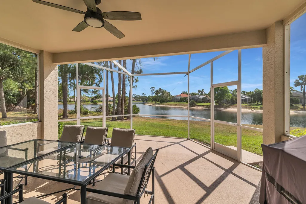 7859 Berkshire Pines Drive Naples FL 34104