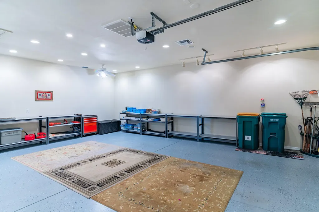 7859 Berkshire Pines Drive Naples FL 34104