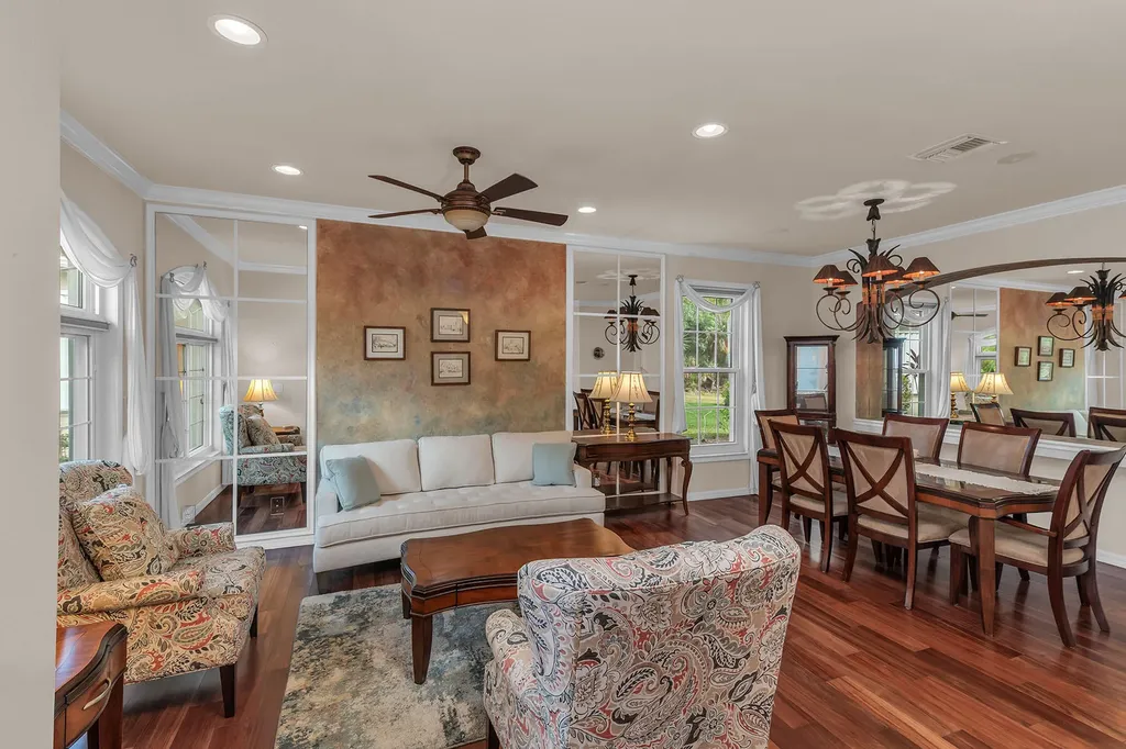 7859 Berkshire Pines Drive Naples FL 34104