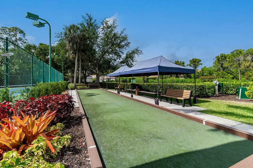 7859 Berkshire Pines Drive Naples FL 34104