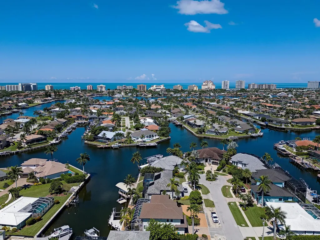 1281 Aruba Court Marco Island FL 34145