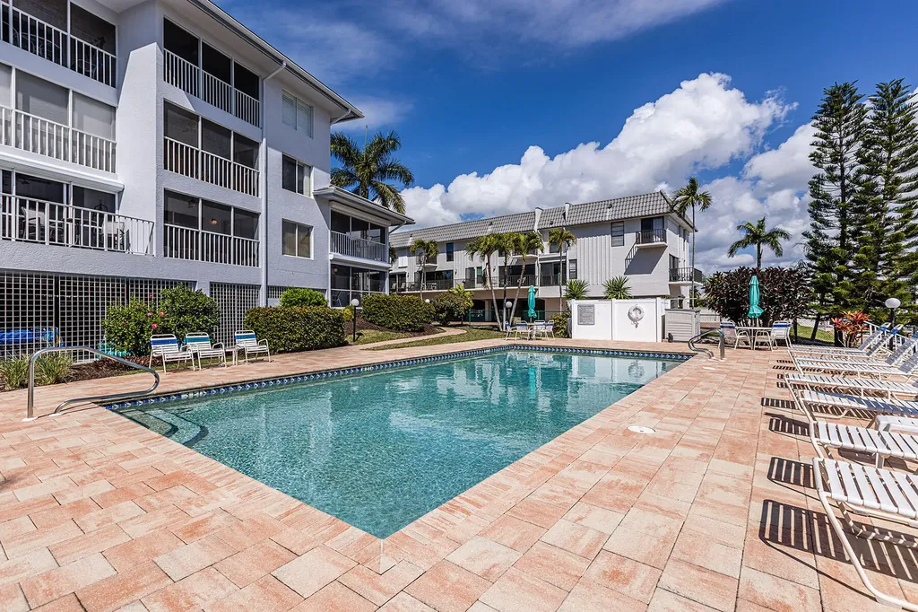 919 Huron Court Marco Island FL 34145