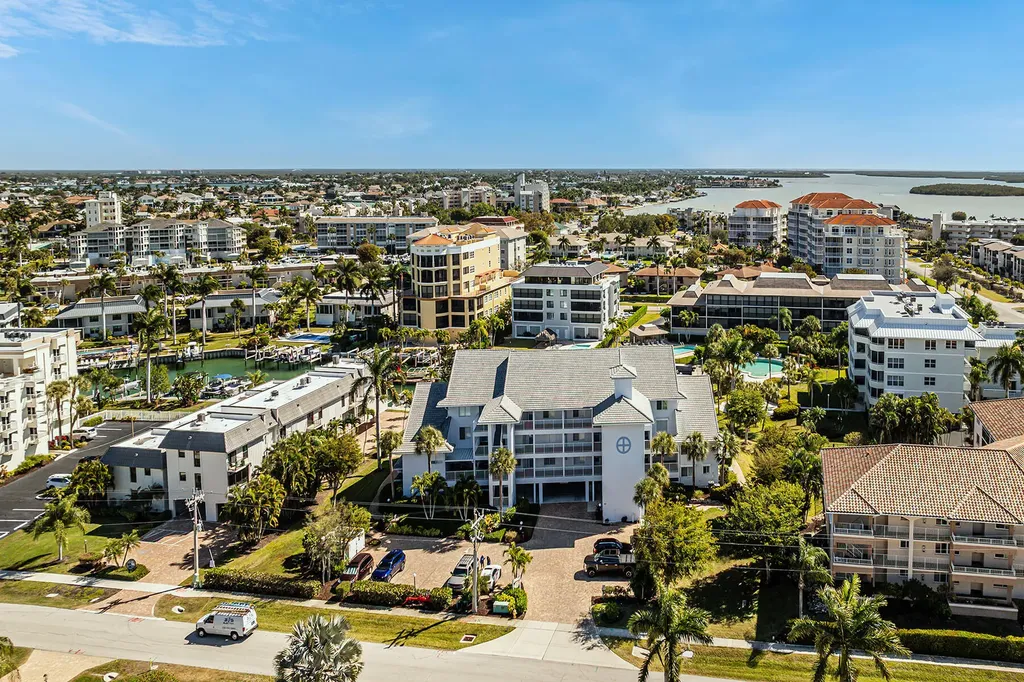 919 Huron Court Marco Island FL 34145