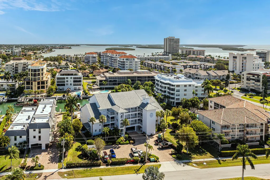 919 Huron Court Marco Island FL 34145