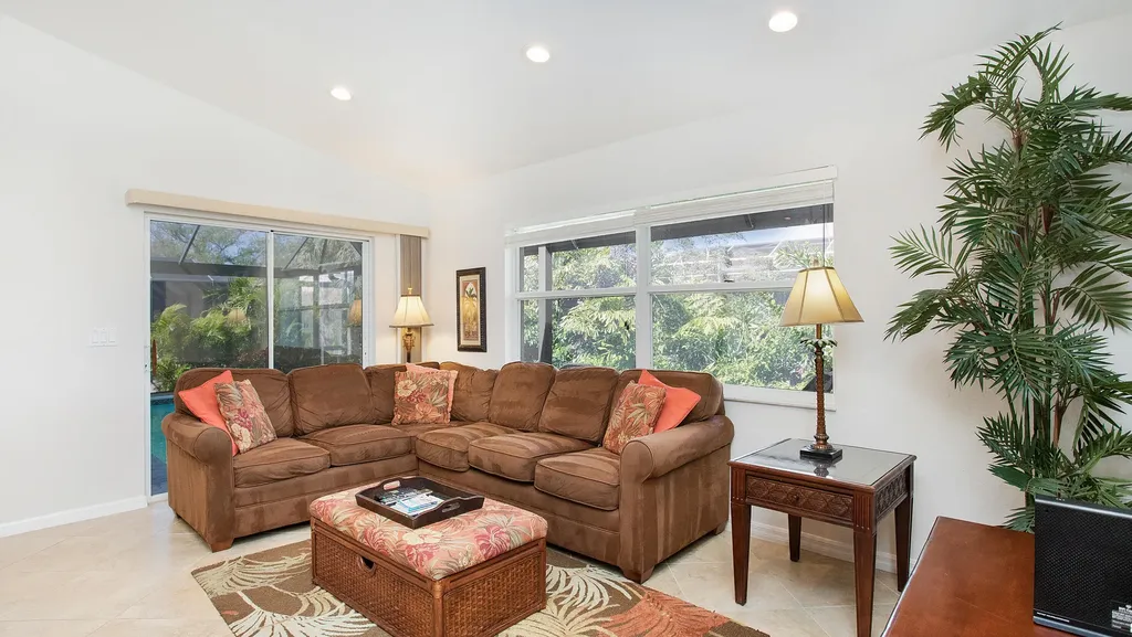 330 Colonial Avenue Marco Island FL 34145